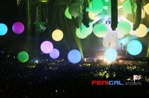 1m 2m Inflatable LED Light Ball For Sporting Events And Concerts Crowd Bounce Spheres