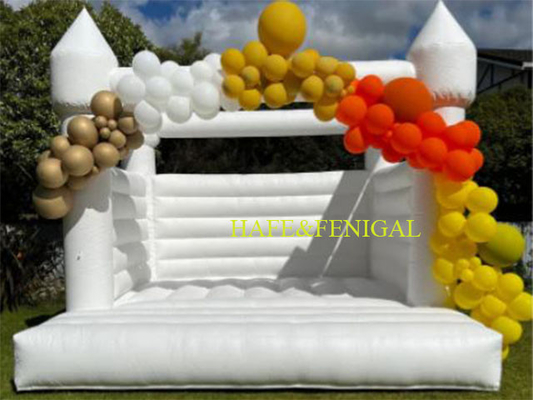 Customized White Inflatable Bouncers Castle Slide Perfect For Wedding And Birthday