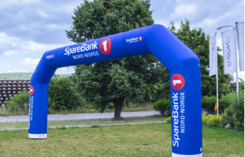 3-15m Customized Inflatable Arch The Perfect Gateway for Marathon Competitions Night Runs and Fluorescent Events