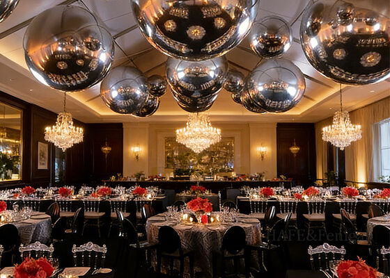 Inflatable Mirror Balloons For Event Decoration Suitable For Space Events And Marketing Custom Sizes Available